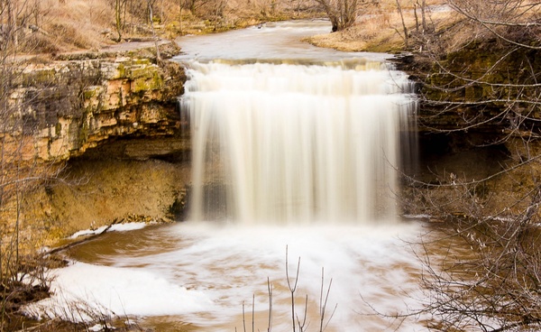 fonferek falls waterfall in fonferek039s glen county park wisconsin free stock photo