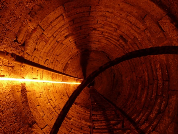 fountain well shaft shaft