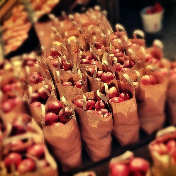 fruit market apple