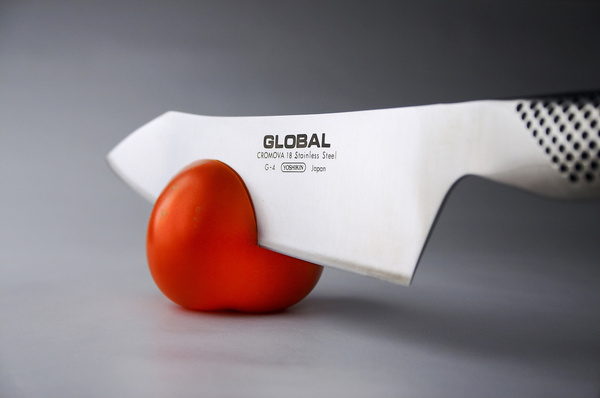 global knife and tomato