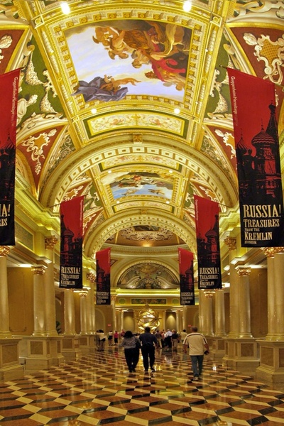 golden archway arcade