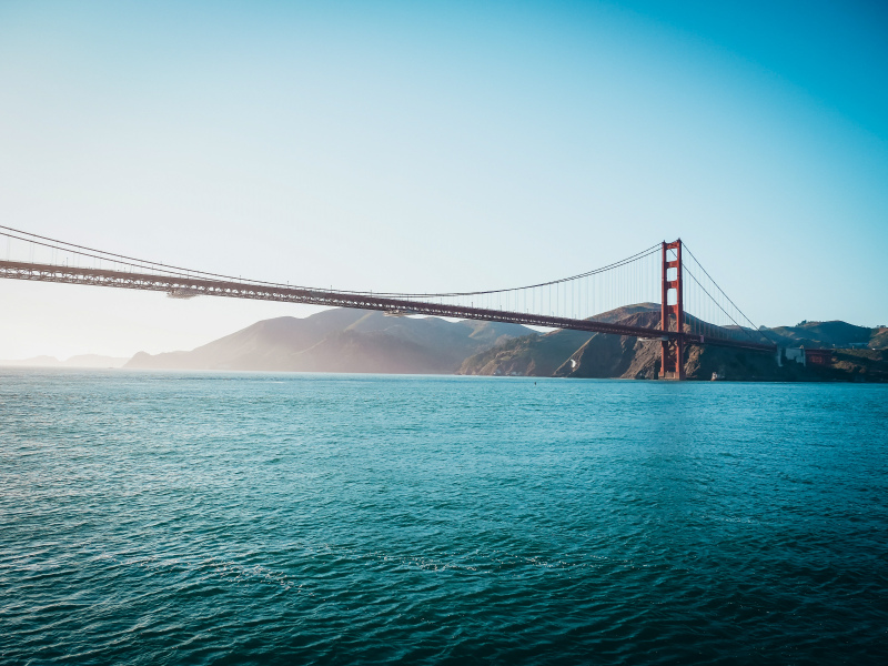 Golden Gate Bridge scenery picture elegant tranquil scene  