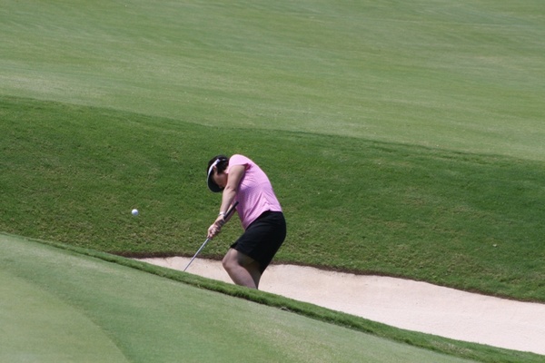 golf bunker woman