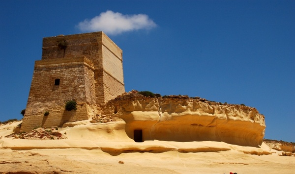 gozo malta castle