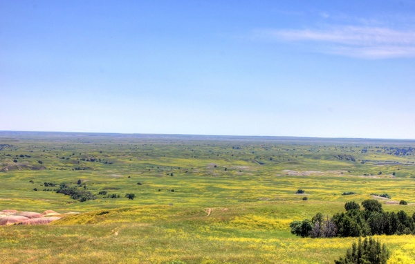 grasslands to the horizon at badlands national park south dakota 
