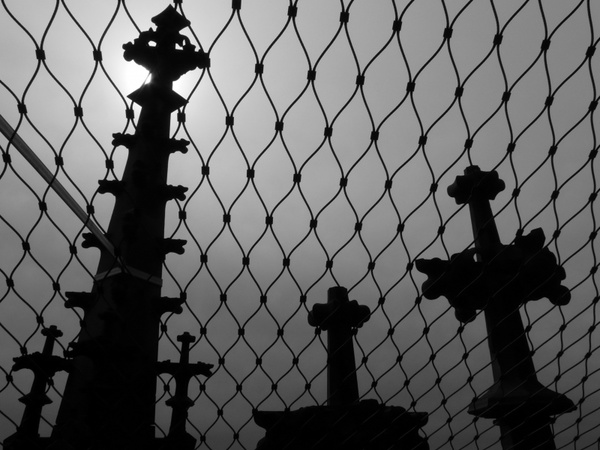 grid towers graves