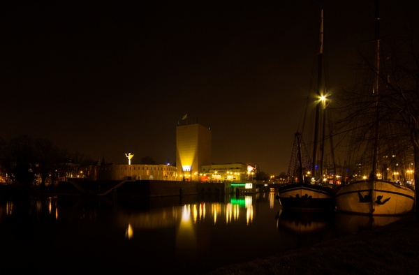 groningen museum by night 