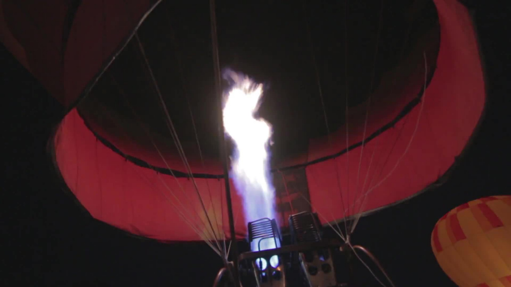 hot flame inside hot air balloon