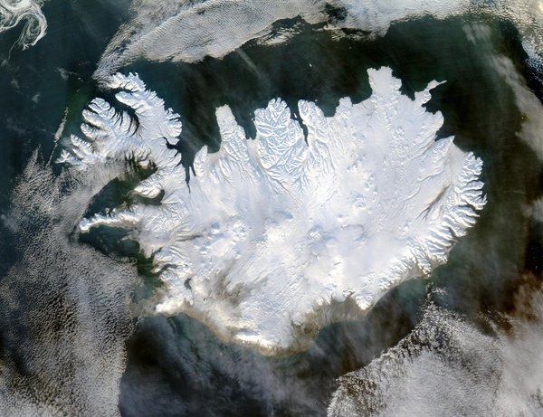 iceland winter polar cap