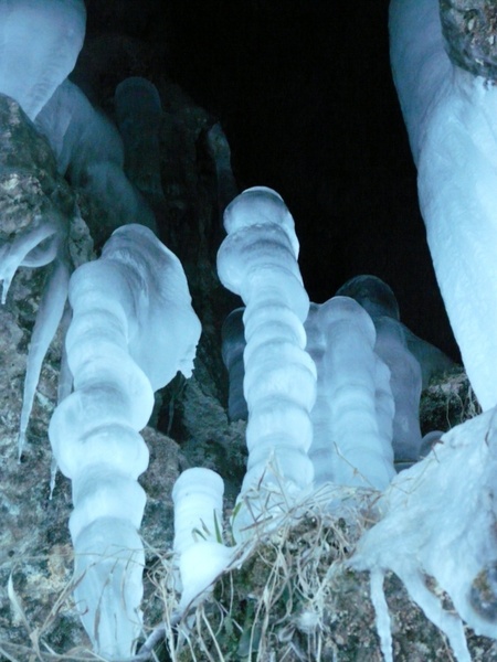 icicle stalagmites ice formations