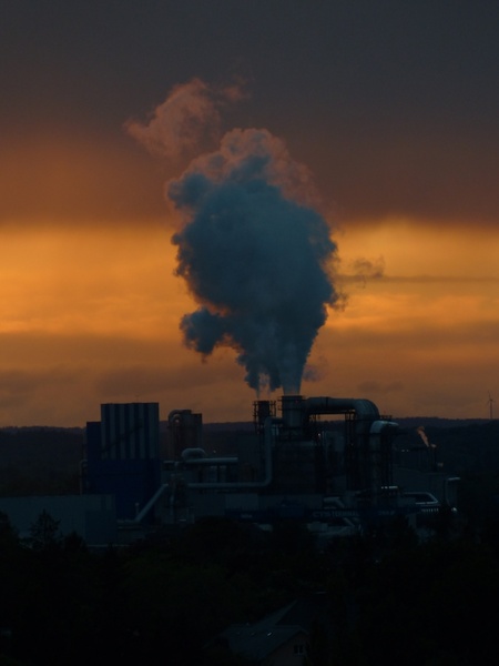 industry power plant smoke