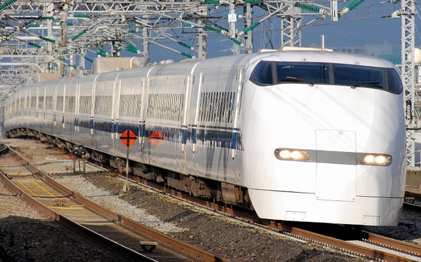 japan train mass transit