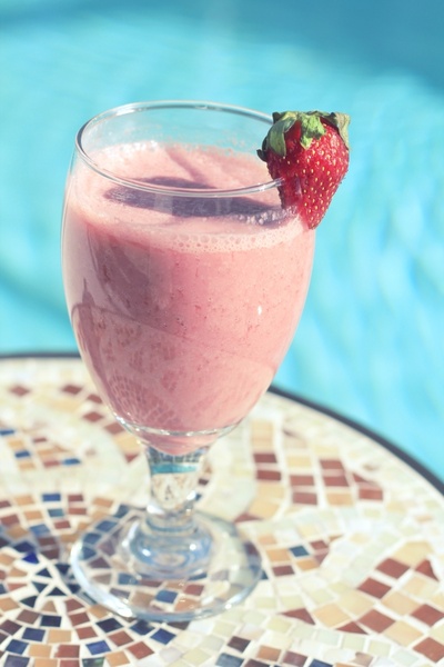 juice strawberry drink