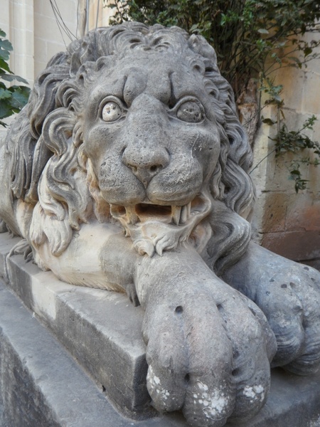 lion stone stone lion