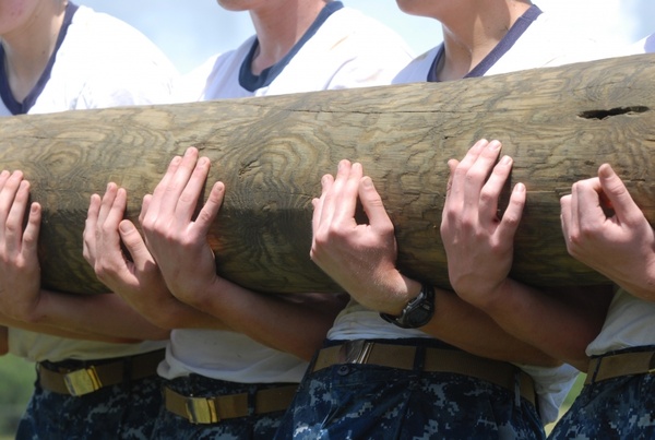 log holding men