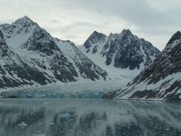 magdalenengletscher spitsbergen cruise