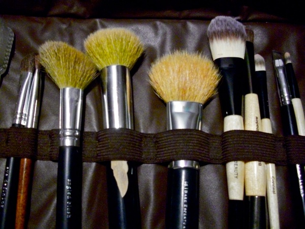 makeup tools 