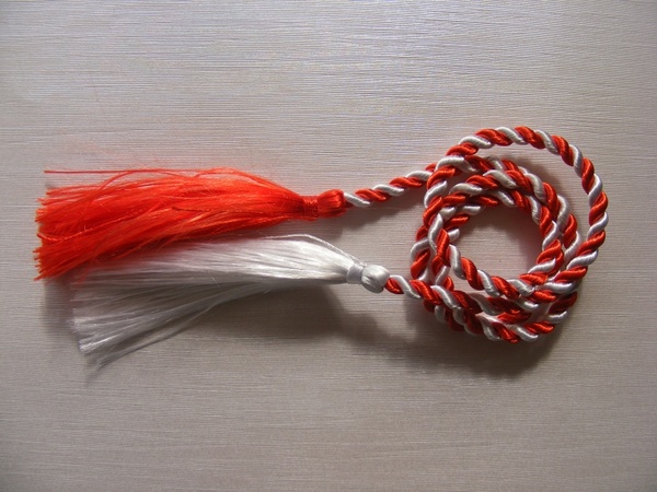 martisor red rope