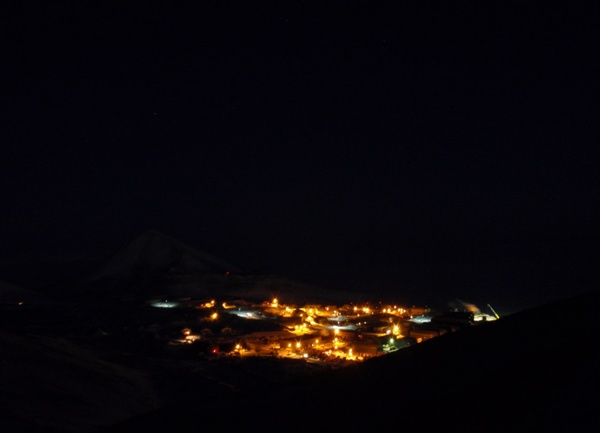 mcmurdo station at night