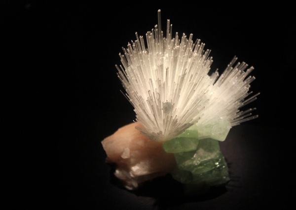 mesolite and fluorapophyllite 