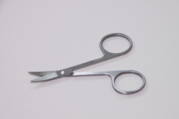 metal nail scissor