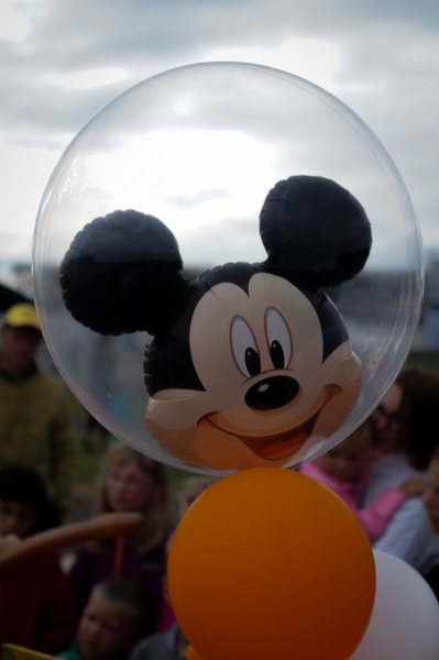 mickey mouse balloon 