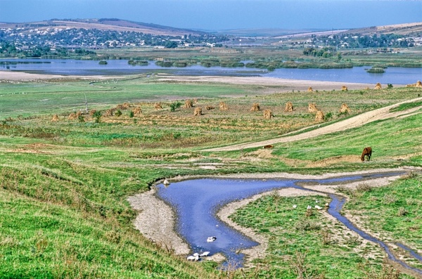 moldova landscape scenic 