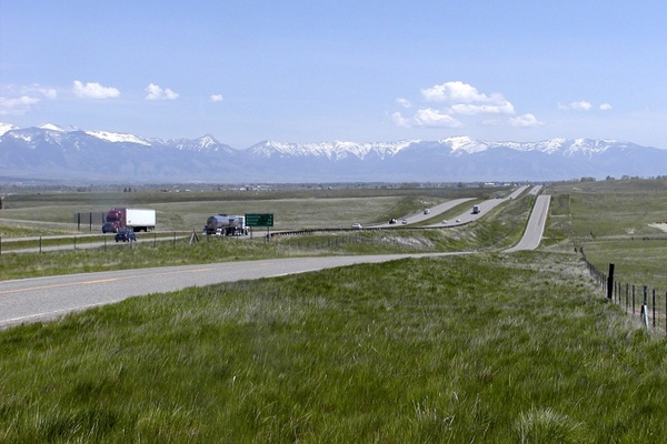 montana highway scenery