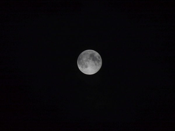 moon darkness full moon