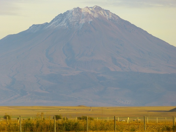 mountain volcano hassan