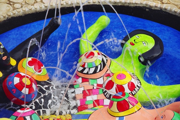 niki de saint phalle art artist