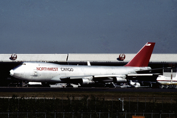 northwest airlines boeing 747 251f n619us30821321 
