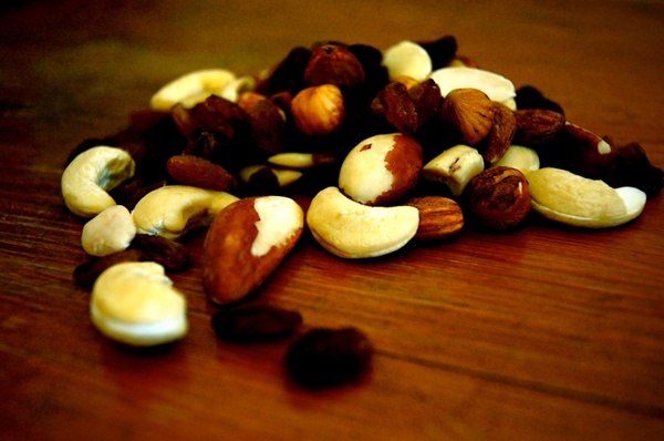 nuts eat kitchen