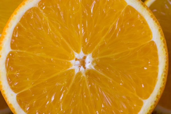 orange detail cut