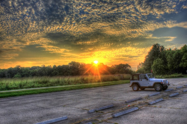 parking lot sunset ii at chain o lakes state park illinois