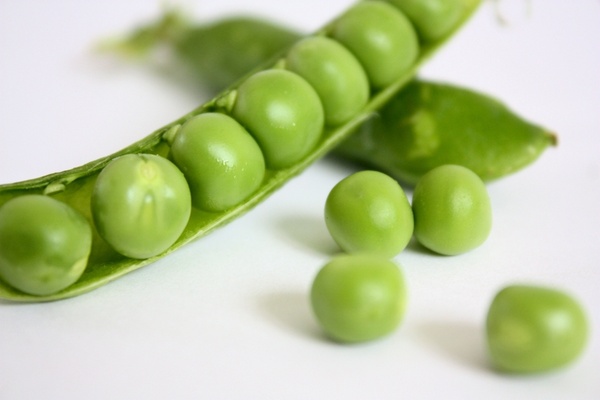 peas vegetable healthy