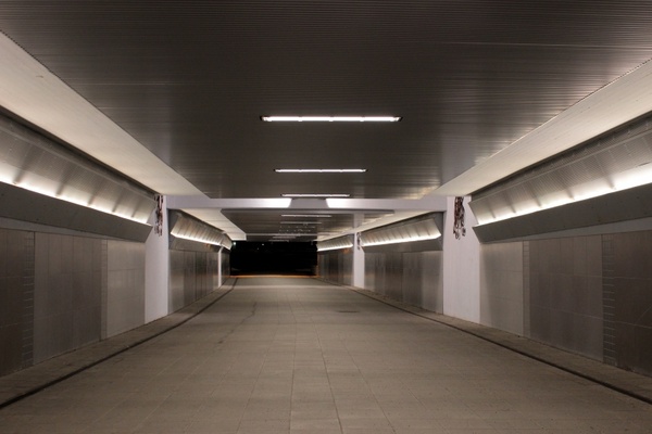 pedestrian tunnel walkway lights