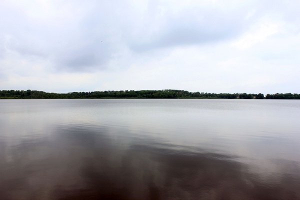 pelican lake to the other shore at voyaguers national park minnesota