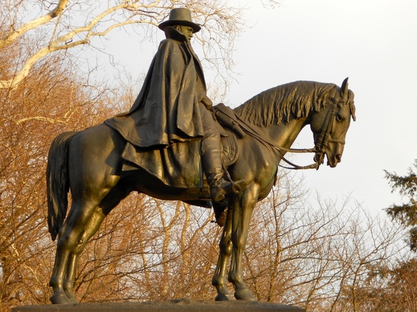 philadelphia pennsylvania statue