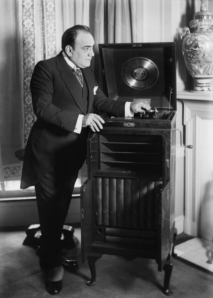 phonograph sound recorder enrico caruso