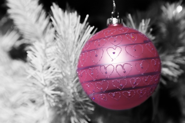 pink bauble with hearts