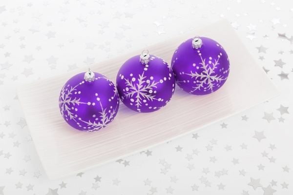 purple bauble decorations