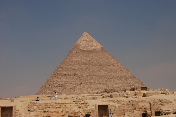 pyramid of khafre 