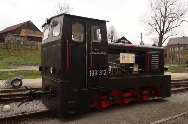 railway diesel loco motives narrow gauge