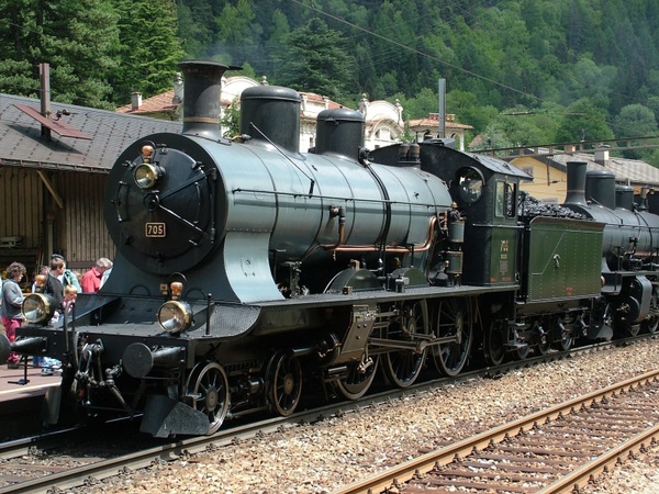 railway steam locomotive railcar