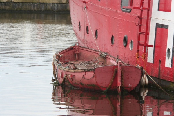 red dinghy 