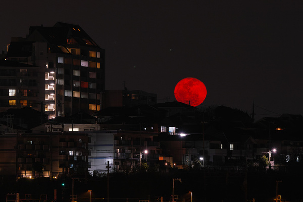 red moon hill