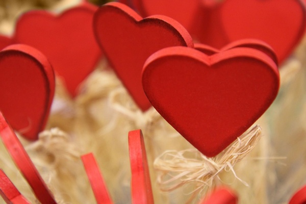 red wooden hearts