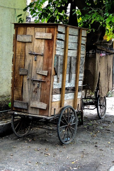 rickshaw cart vehicle
