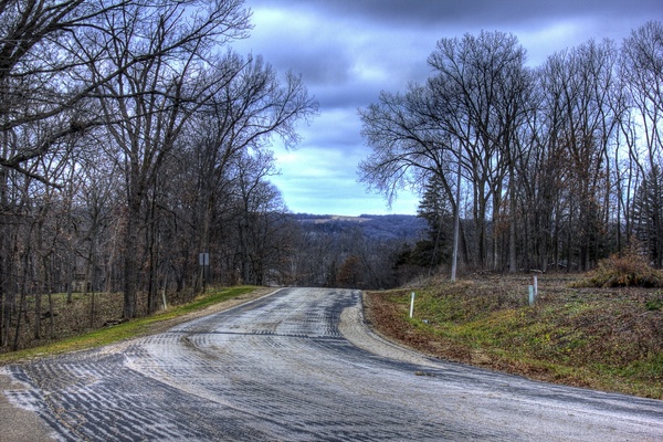 roadway scenery near black earth wisconsin 